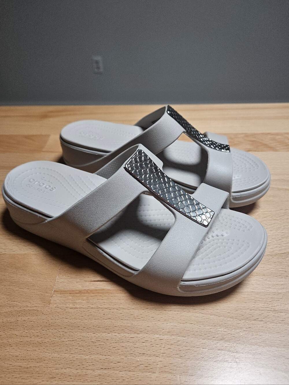 Crocs Monterey Metallic Open Toe Slip-On Wedge Women's Size 7